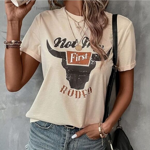 Emery Rose Women's Cream Crewneck Not My First Rodeo Graphic Short Sleeve Tee - Picture 1 of 15